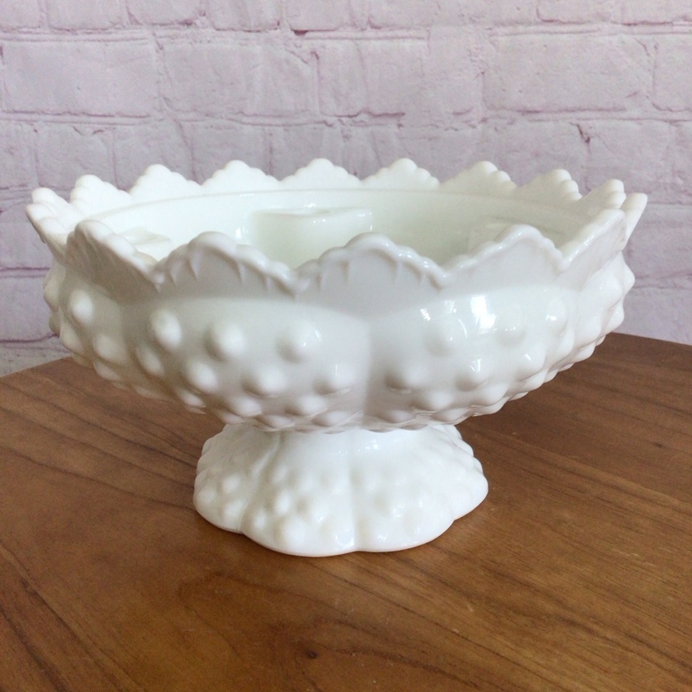 Vintage Fenton White Milk Glass Hobnail Sawtooth Pedestal Candle Holder Bowl - Picture 2 of 9